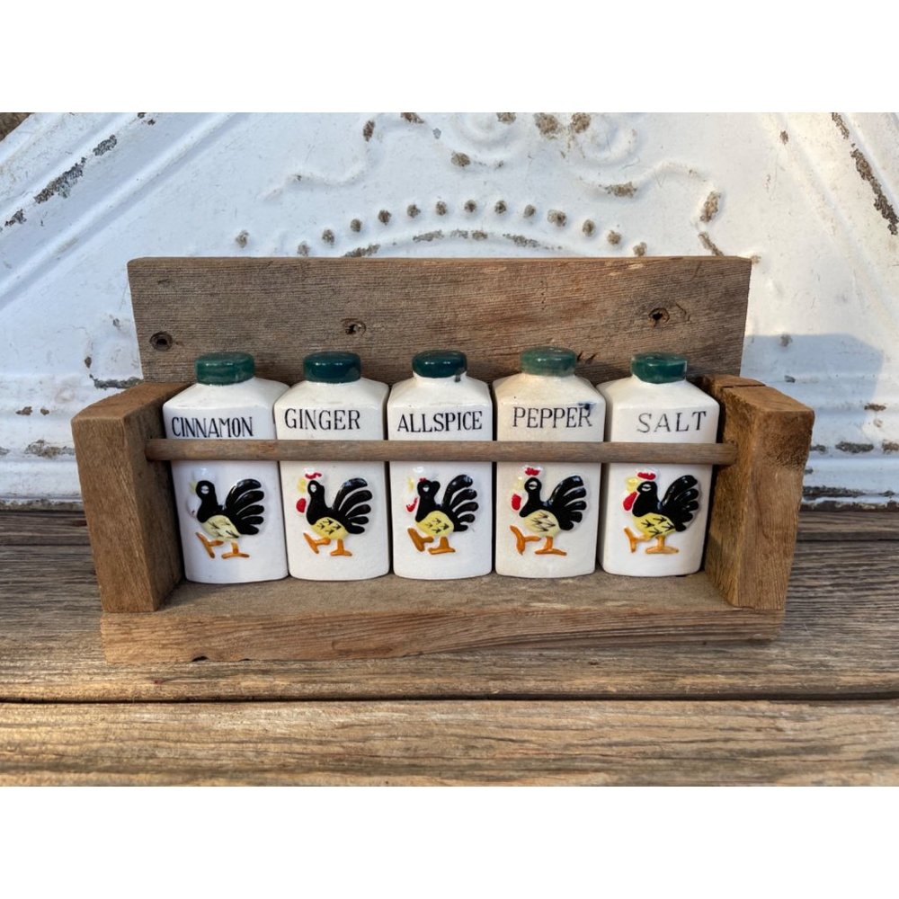 Vintage Spice Rack With Spice Jars Rooster Chicken Farmhouse - Picture 1 of 16
